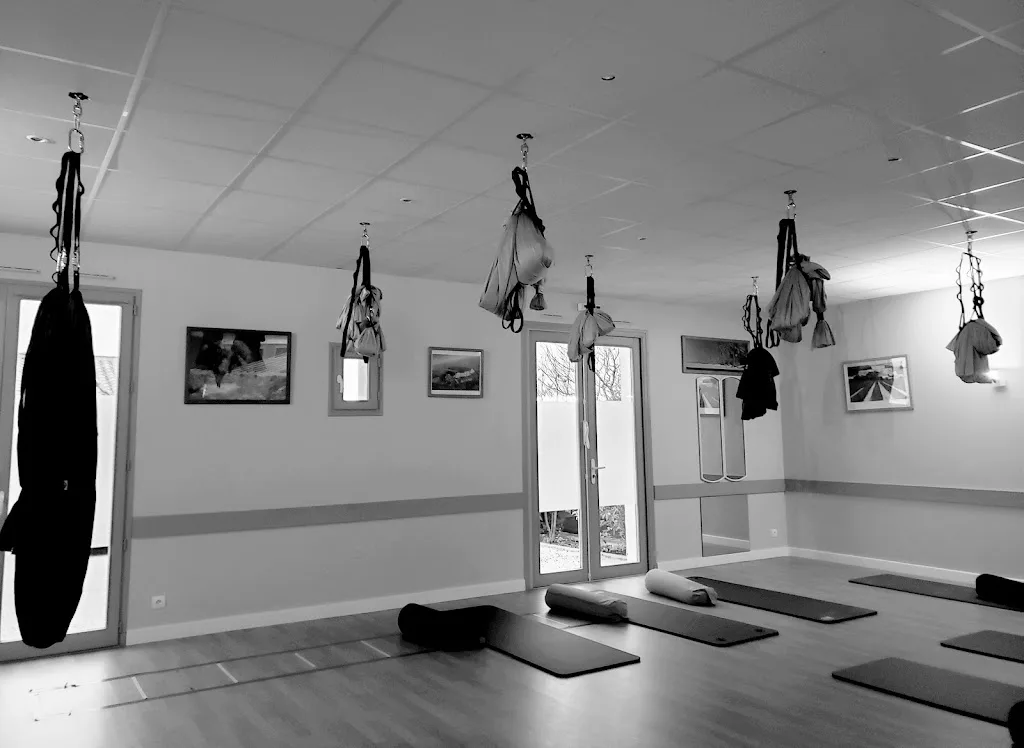 DIGITZEN Studio de Yoga - photo 1