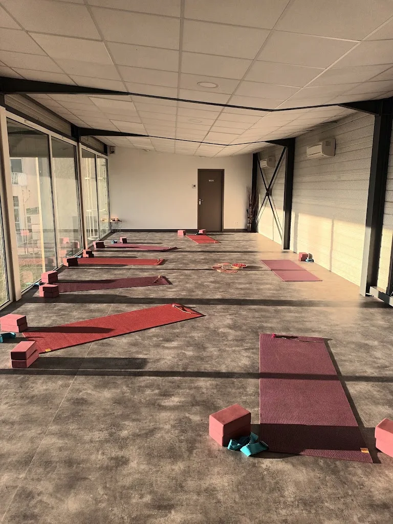 Association Yoga, forme et bien-être 66