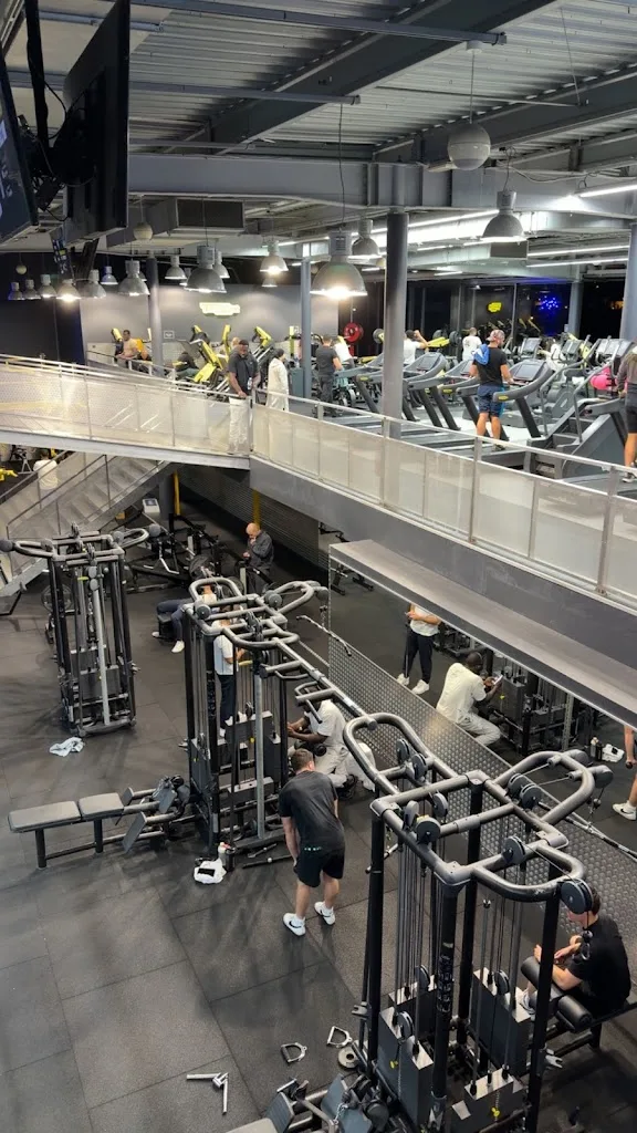 Fitness Park - Salle de sport Marseille La Valentine - photo 3