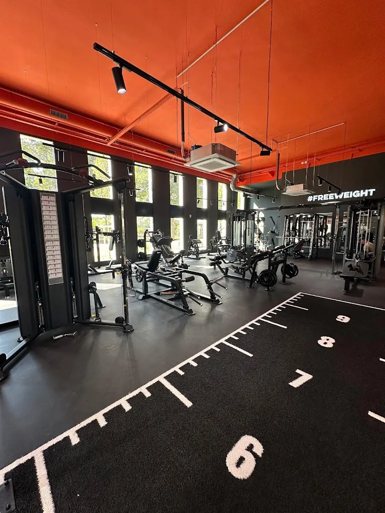Planète Fitness - Salle de sport Dijon - photo 1