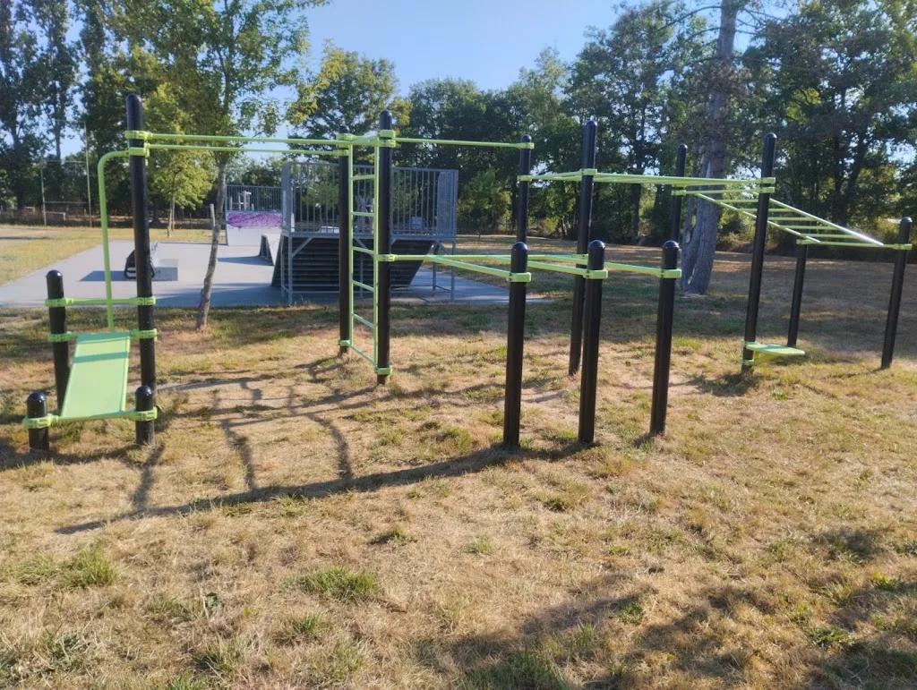 Aire de street workout - photo 1