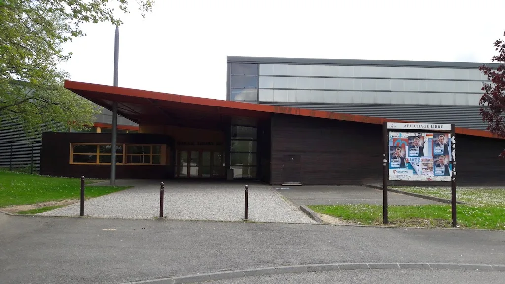 Gymnase Thierry Rey - photo 1