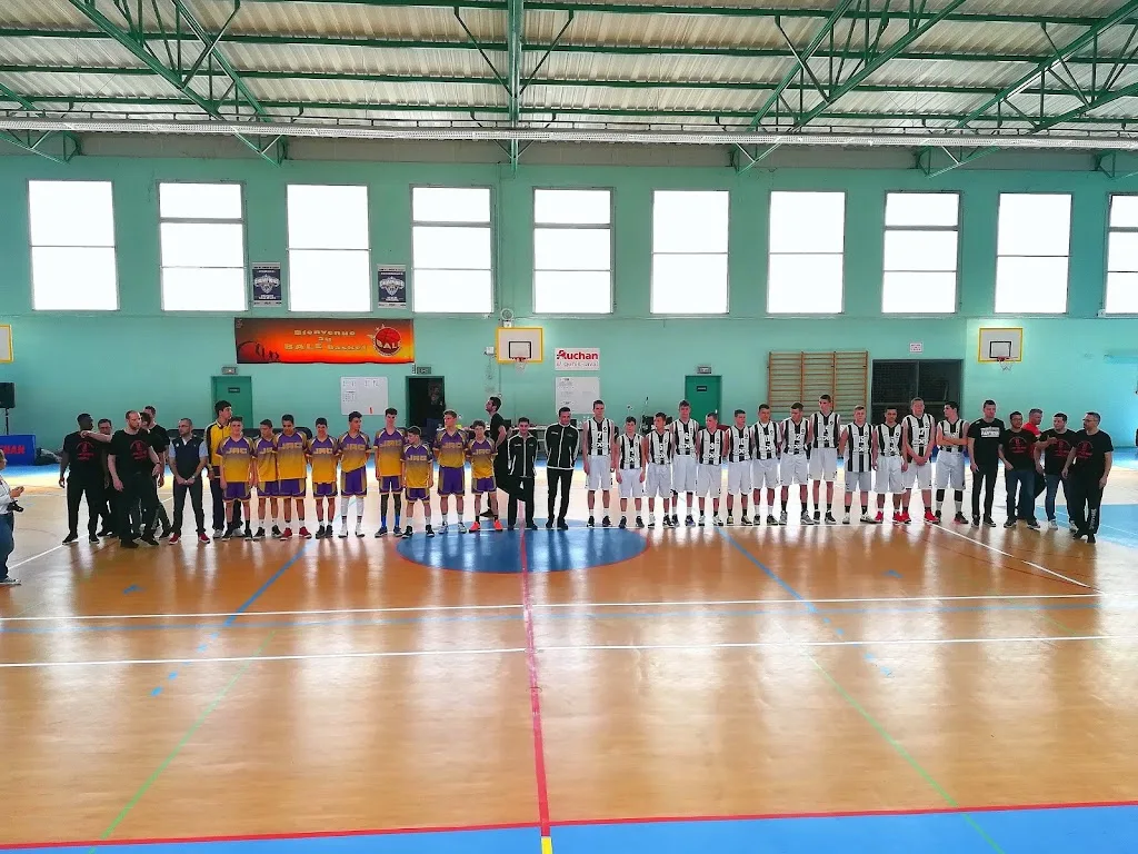 Gymnase Guilloux - photo 1