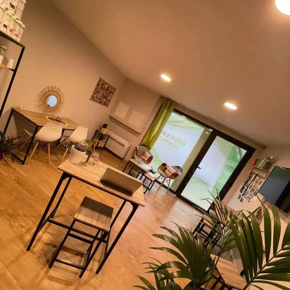 Move Life Center
