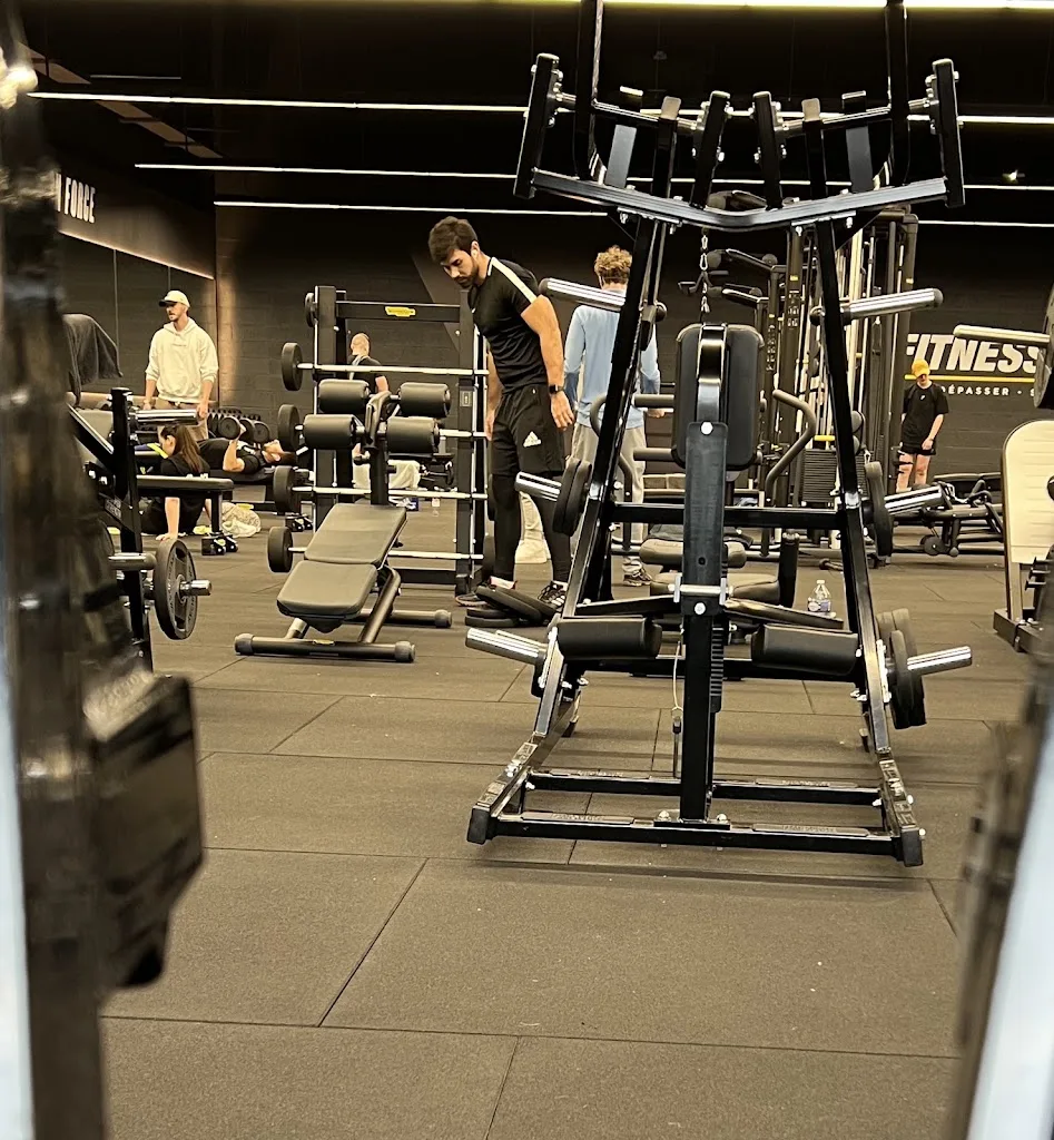 Fitness Park - Salle de sport Thillois - Champéa - photo 1