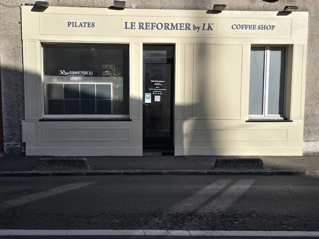 LE REFORMER by LK "Studio Pilates Reformer & Coffee Shop" - photo 1