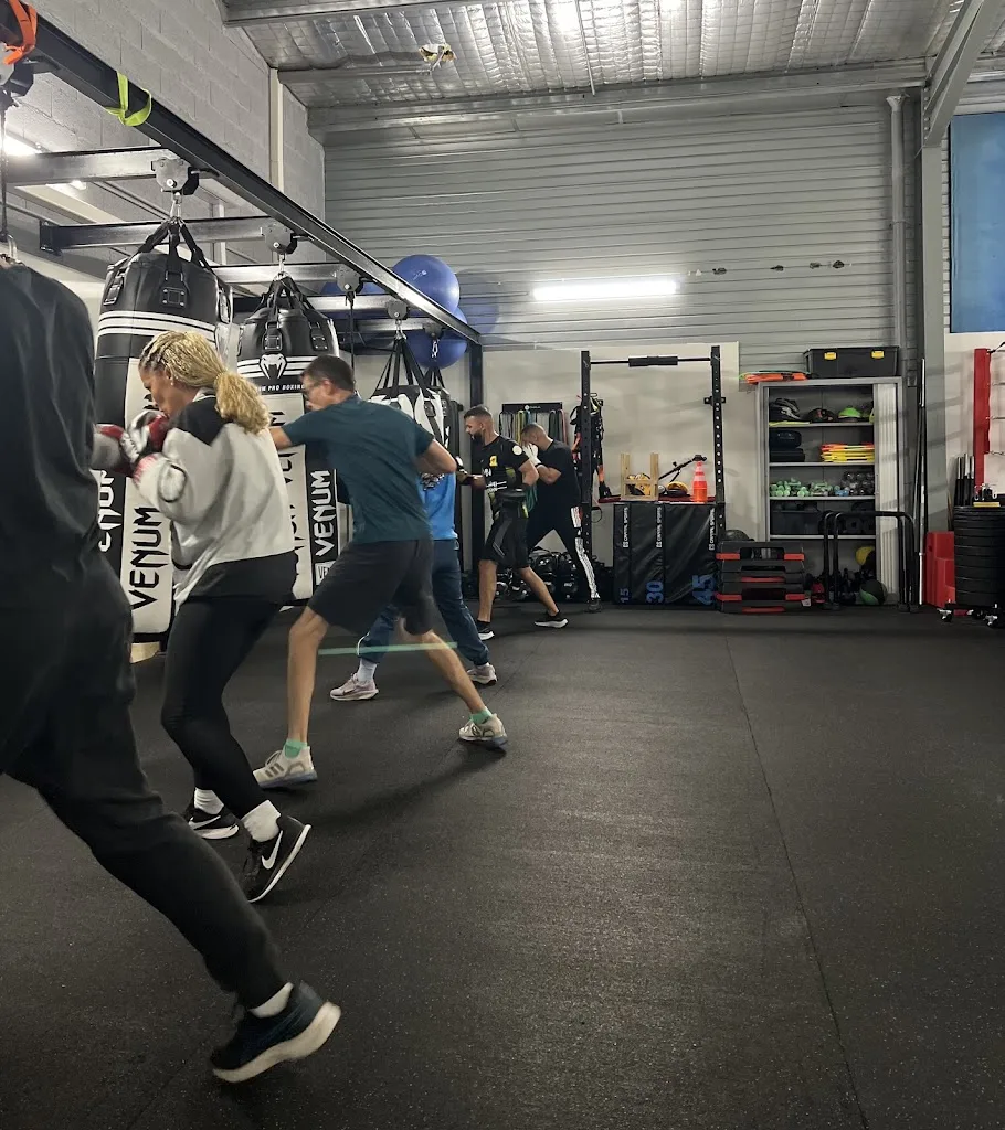 BOXING LOUNGE - photo 1