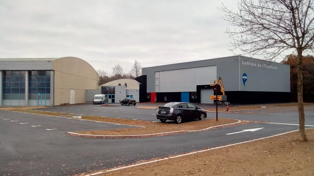 Gymnase De La Demoiselle - photo 1