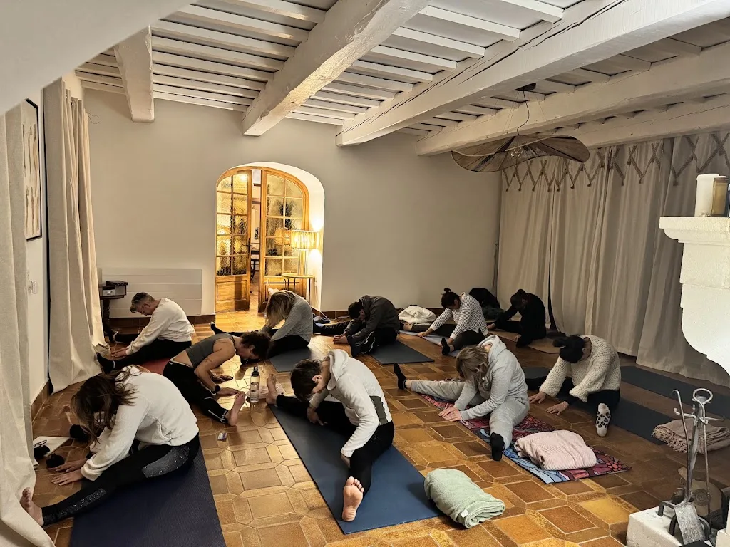 Cours de Yoga - SAHĀ - photo 4