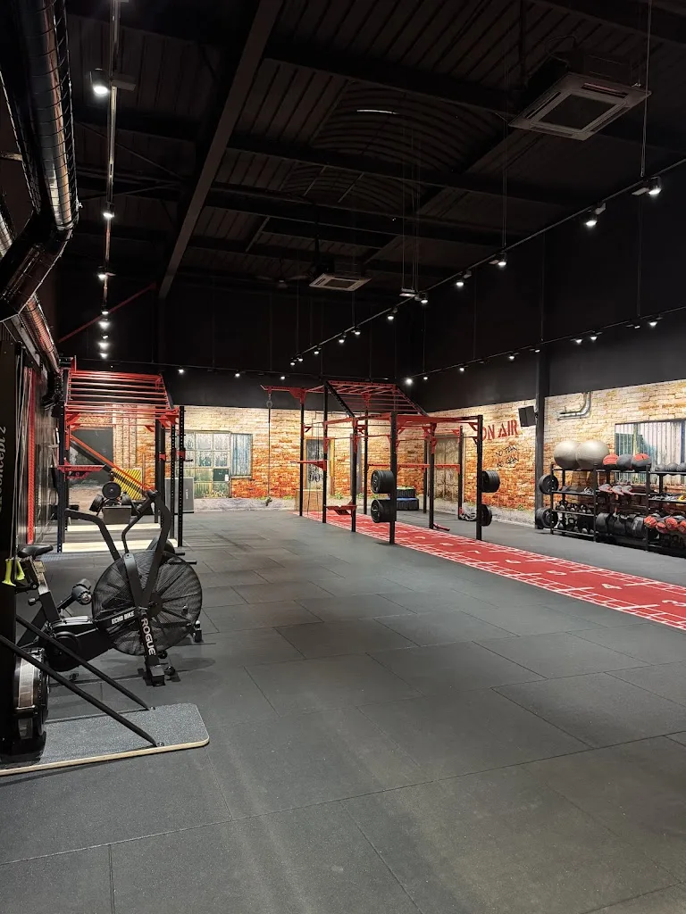 Salle de sport - ON AIR Saint-Brice-Sous-Forêt - photo 1