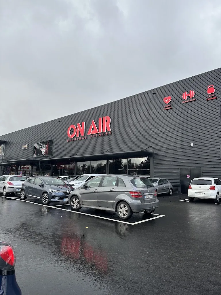 Salle de sport - ON AIR Saint-Brice-Sous-Forêt - photo 3