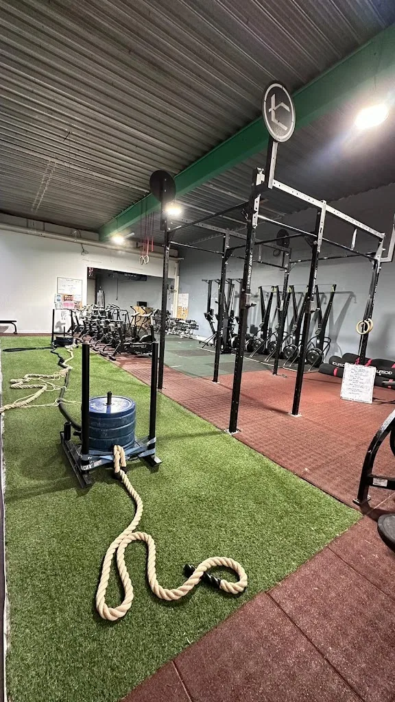 CROSSFIT ROISSY-EN-FRANCE - photo 2