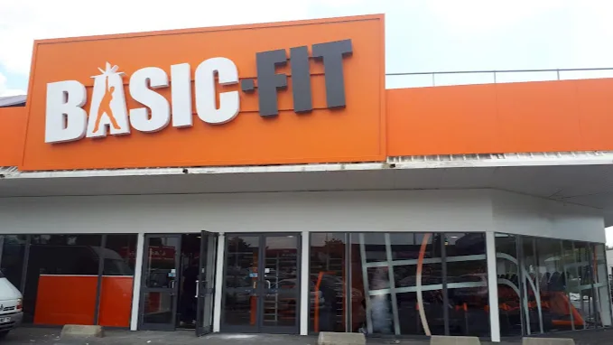 CROSSFIT ROISSY-EN-FRANCE - photo 3