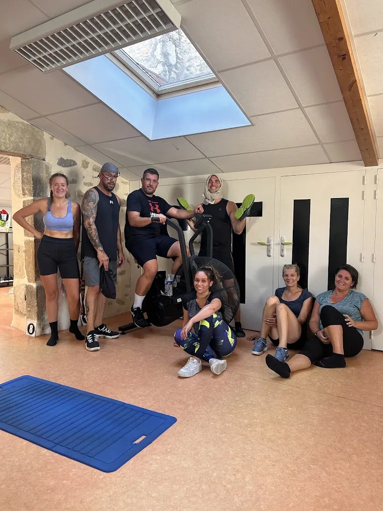Oval Fitness - photo 1