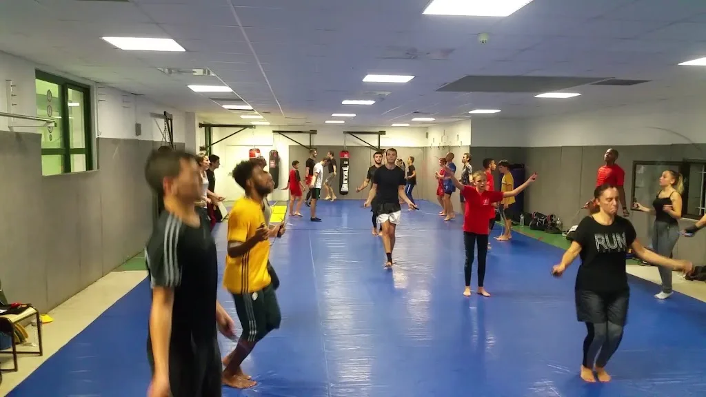 Team LB - Kung-Fu, Boxe, Arts Martiaux et Lutte à Vitrolles - photo 1