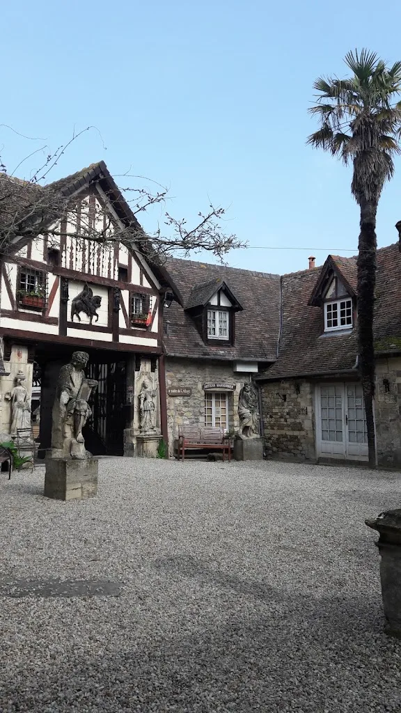 Gymnase Questel-Delaporte - photo 2