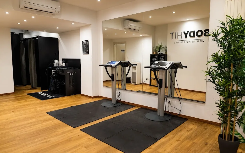 BODYHIT STRASBOURG KUHN ELECTROSTIMULATION - photo 1