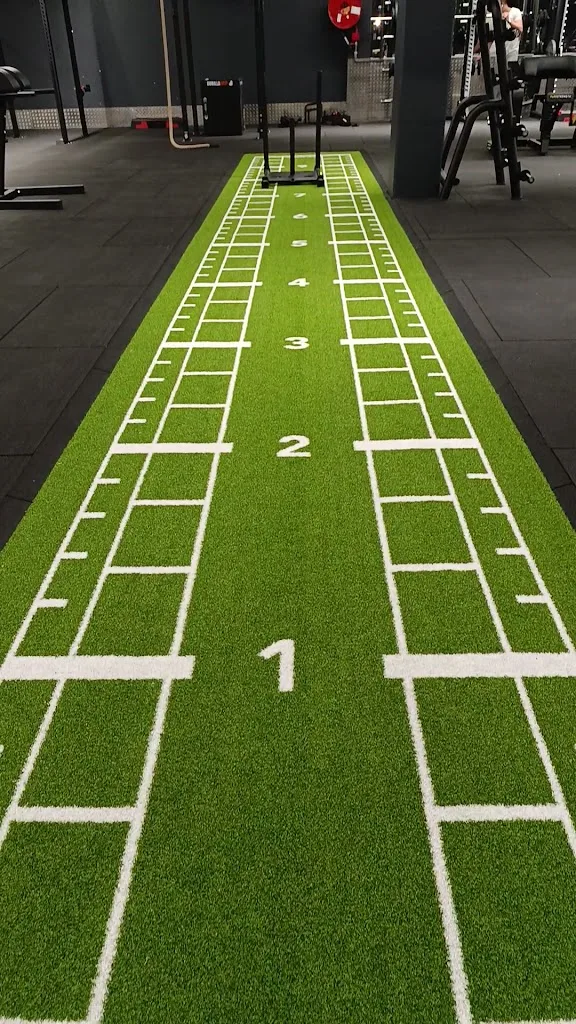 Fitness Park - Salle de sport Saint Jean de la Ruelle - photo 1