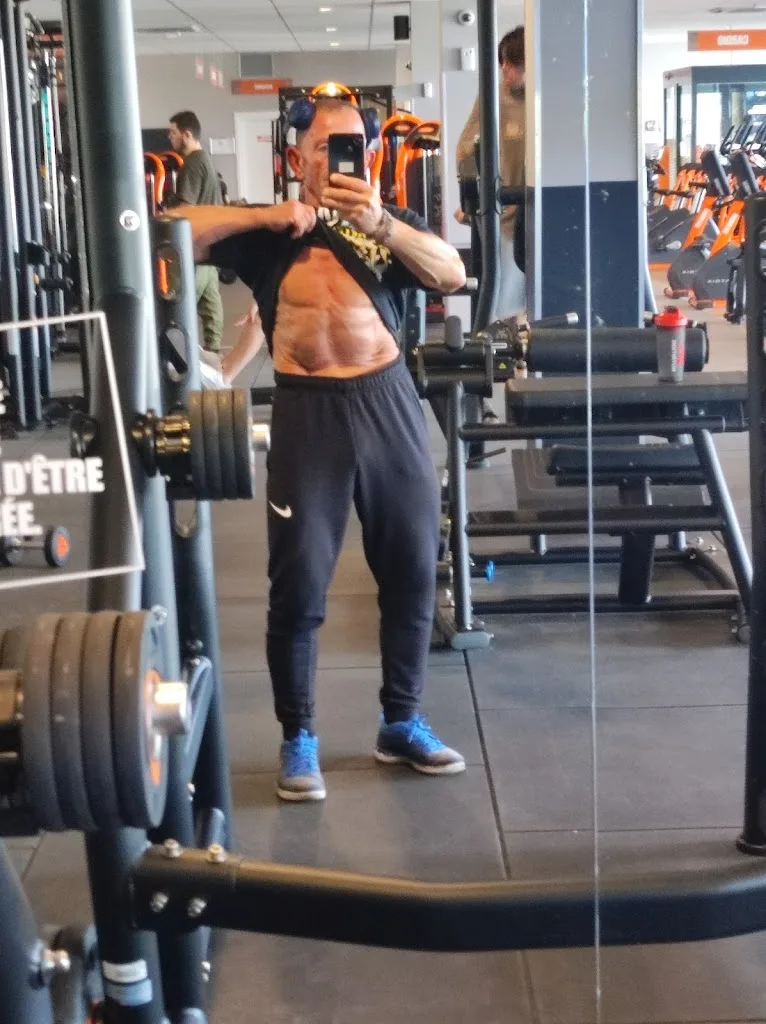 Basic-Fit - photo 2