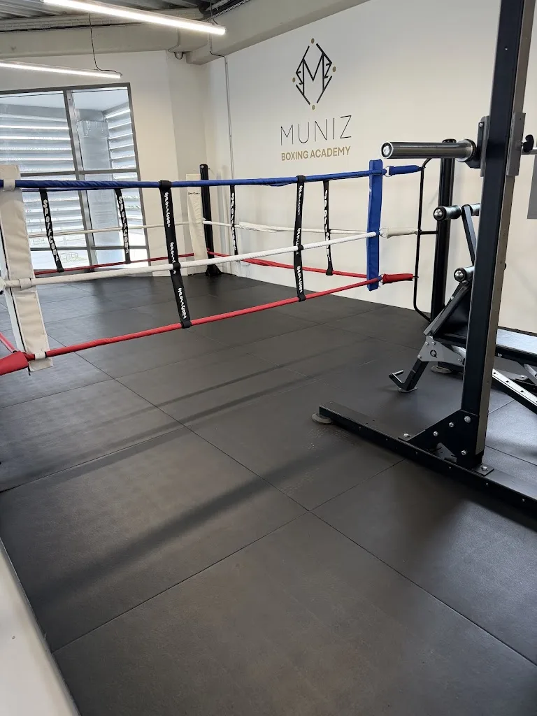 MUNIZ BOXING ACADEMY - photo 2