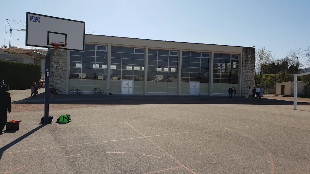 Gymnase soubeyrand - photo 2