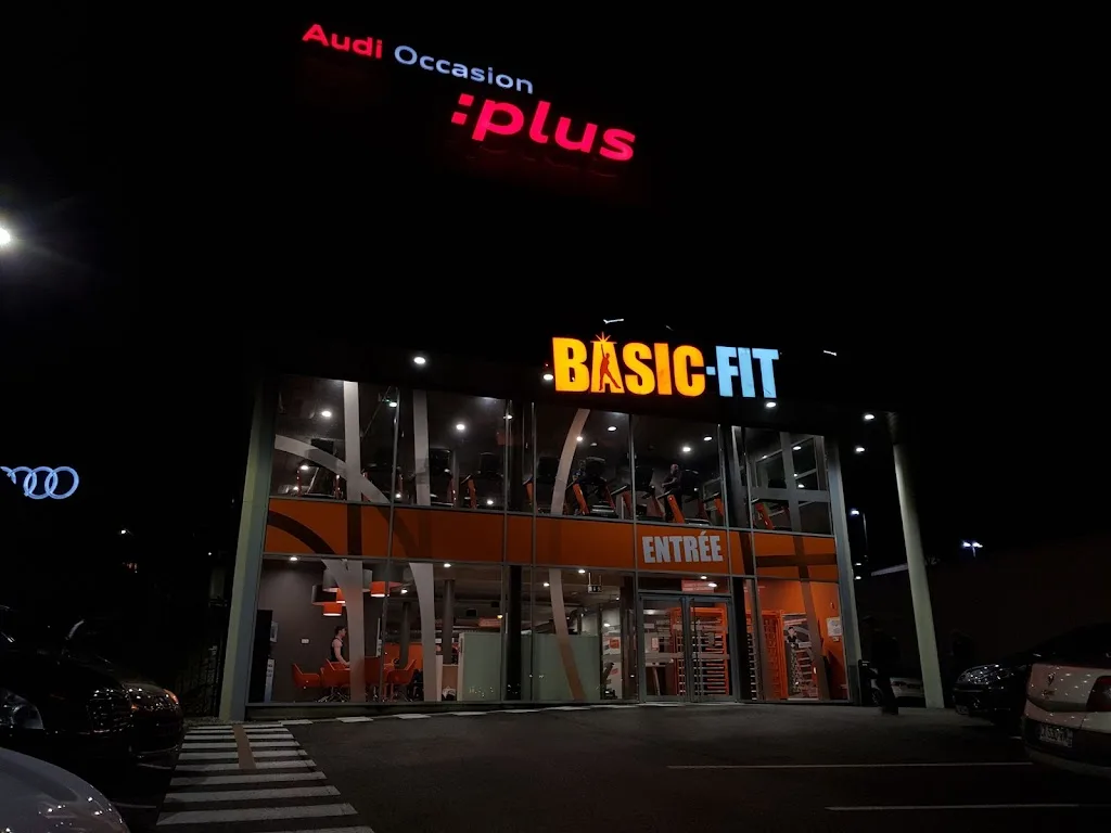 Basic-Fit 24/7 - photo 3