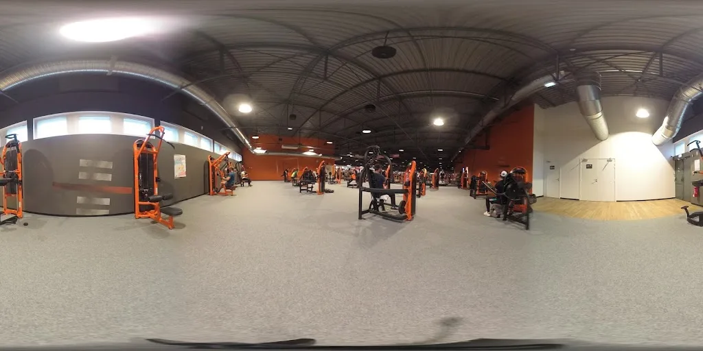 Basic-Fit - photo 2