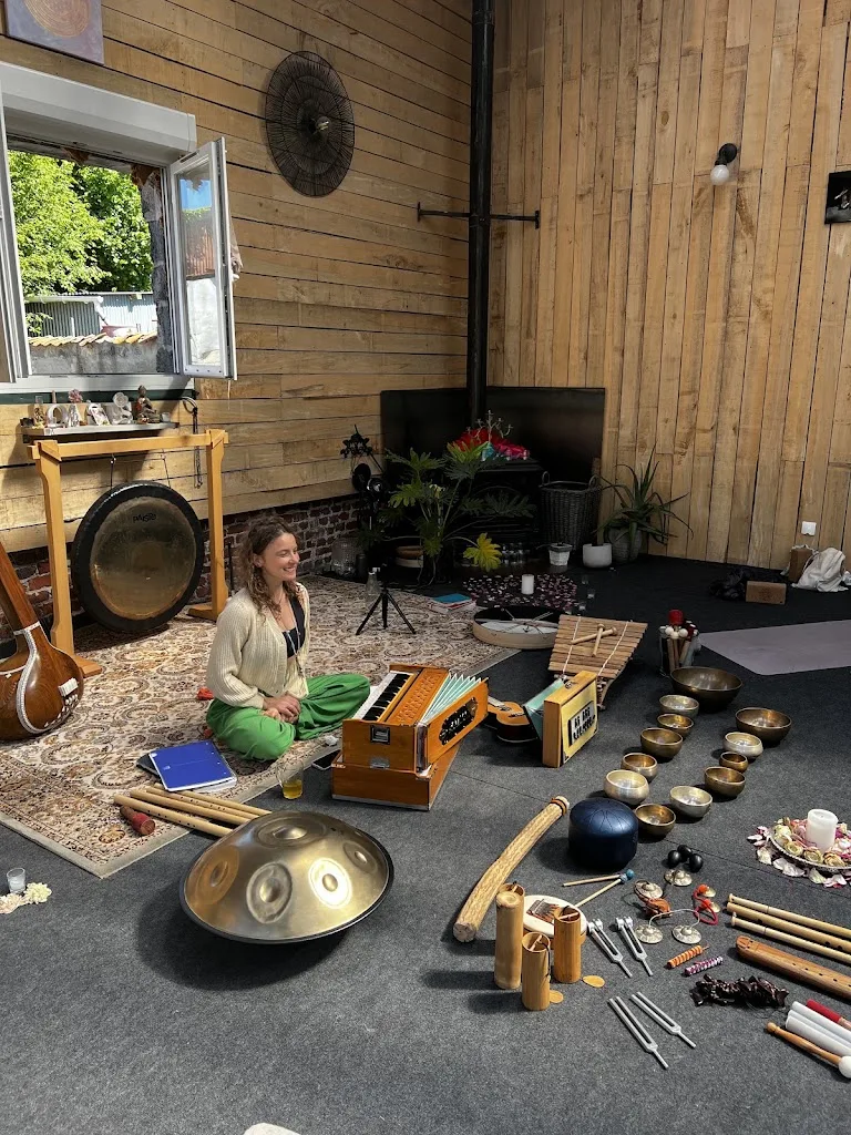 Oasis studio yoga - photo 2