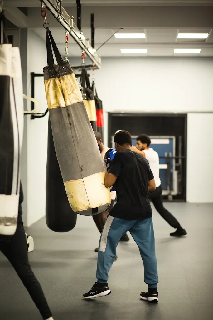 Chelles Boxing Club I Gymnase de Marie-Amélie Le Fur à La Noue Brossard - photo 1