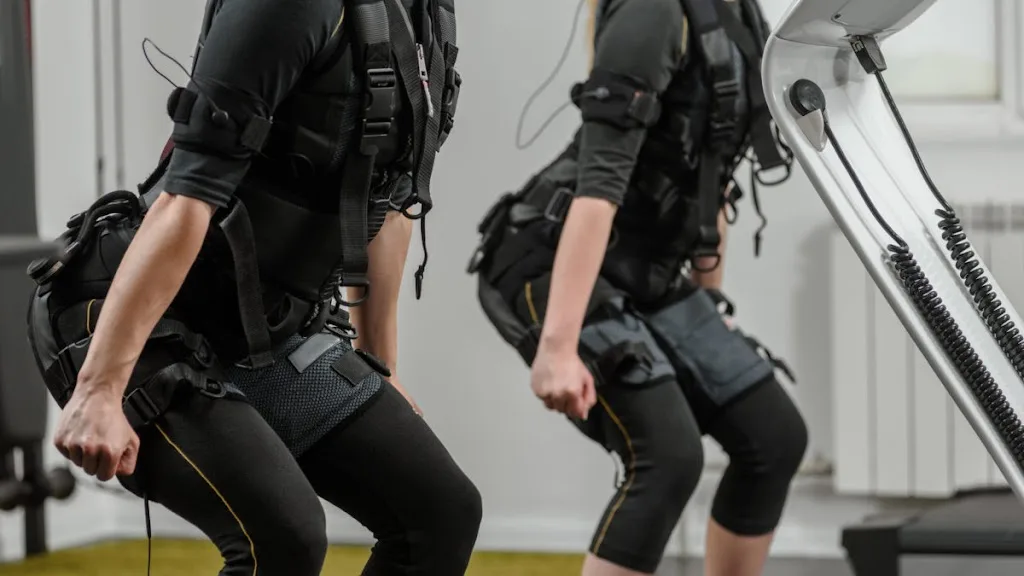 Activ Form - photo 1