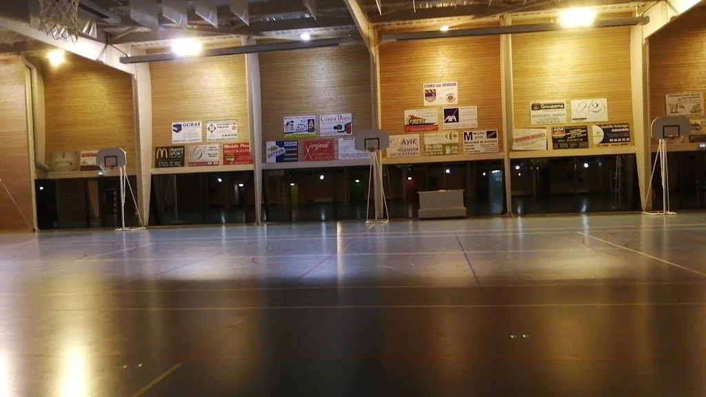 Gymnase Des Guillemaux - photo 1