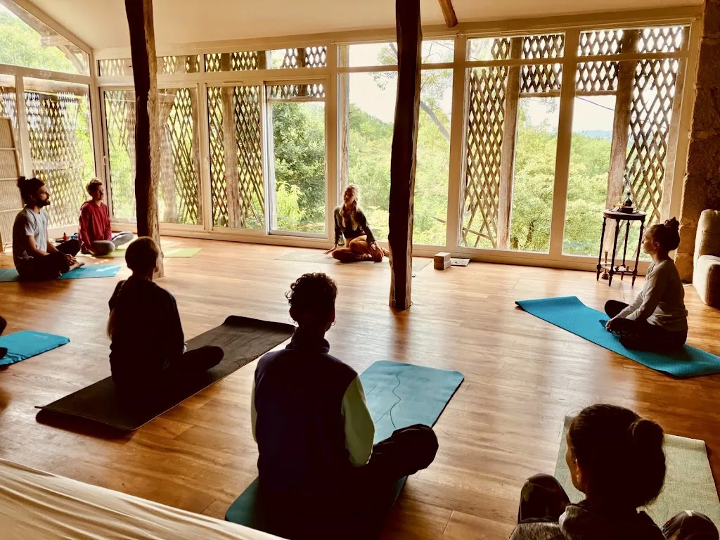 Freja Fox Yoga - photo 1