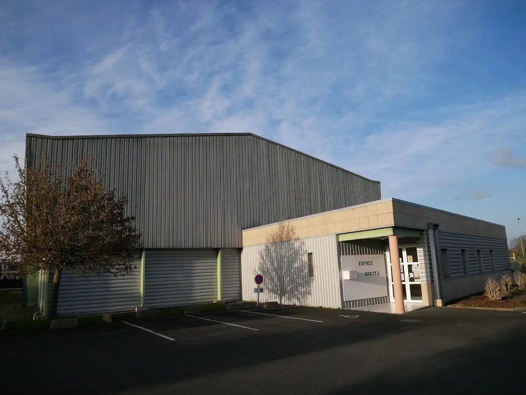 Salle des Sports Étriché - photo 3