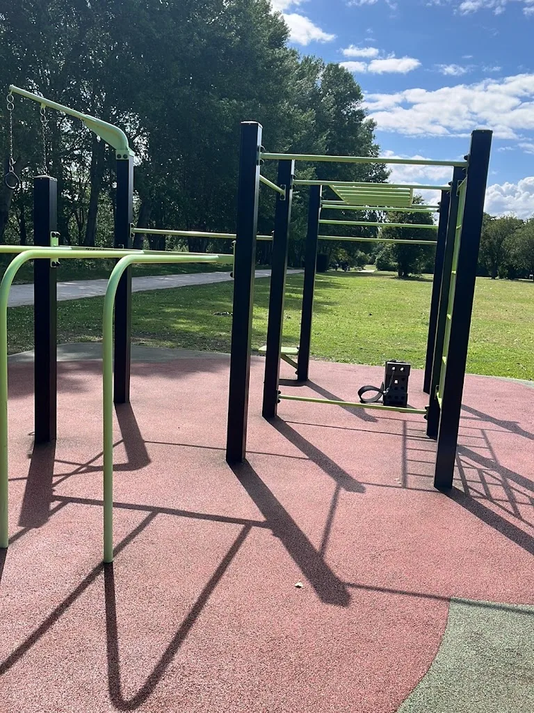 Espace fitness / street workout - photo 3