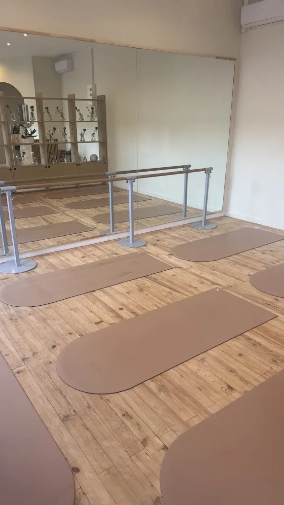 Studio 22 - photo 1