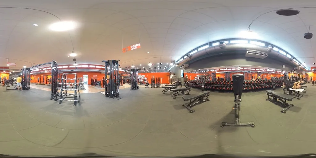 Basic-Fit - photo 2