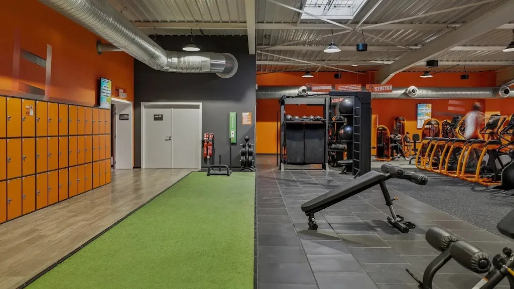 Basic-Fit - photo 1