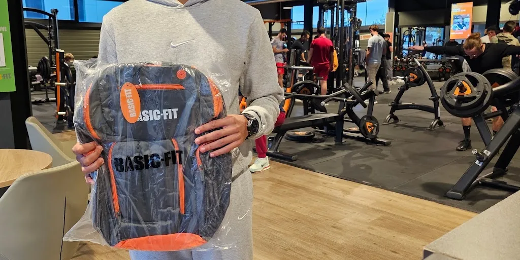 Basic-Fit 24/7 - photo 2