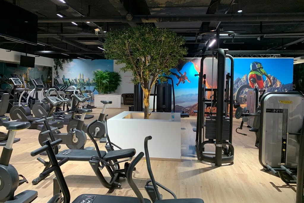 Salle de sport - One Fitness Club Kremlin Okabé - photo 3