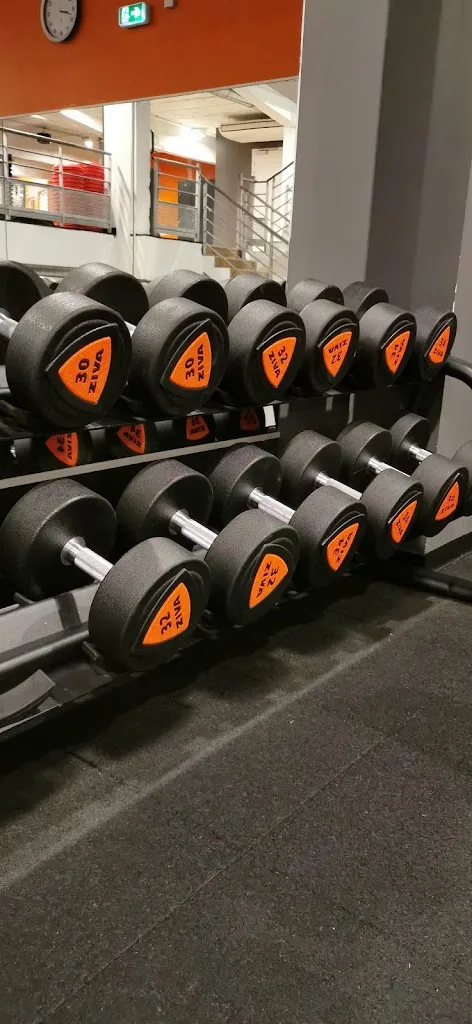 Basic-Fit - photo 1