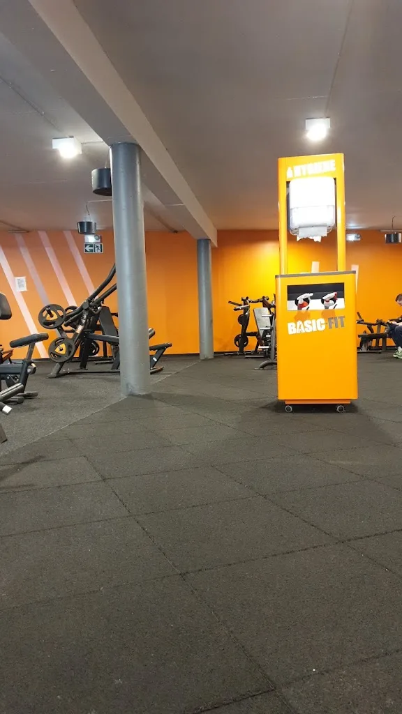 Basic-Fit - photo 2