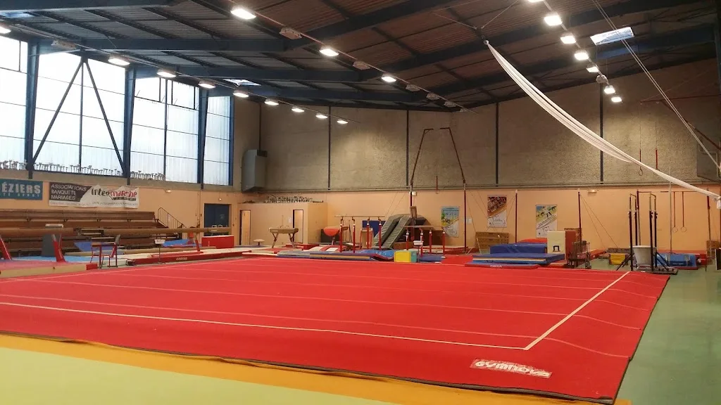 Gymnase Colette Besson - photo 1