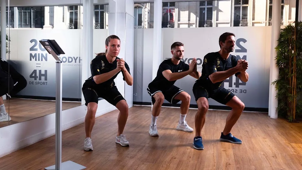 BODYHIT AIX-LES-MILLES ELECTROSTIMULATION CRYOLIPOLYSE - photo 2