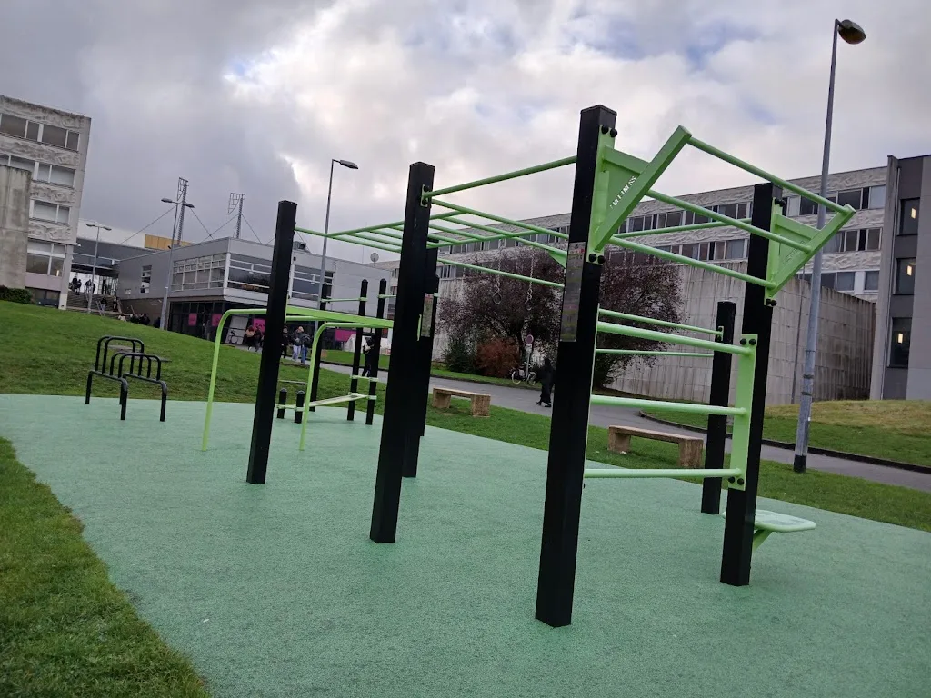 Parc de street workout - photo 1