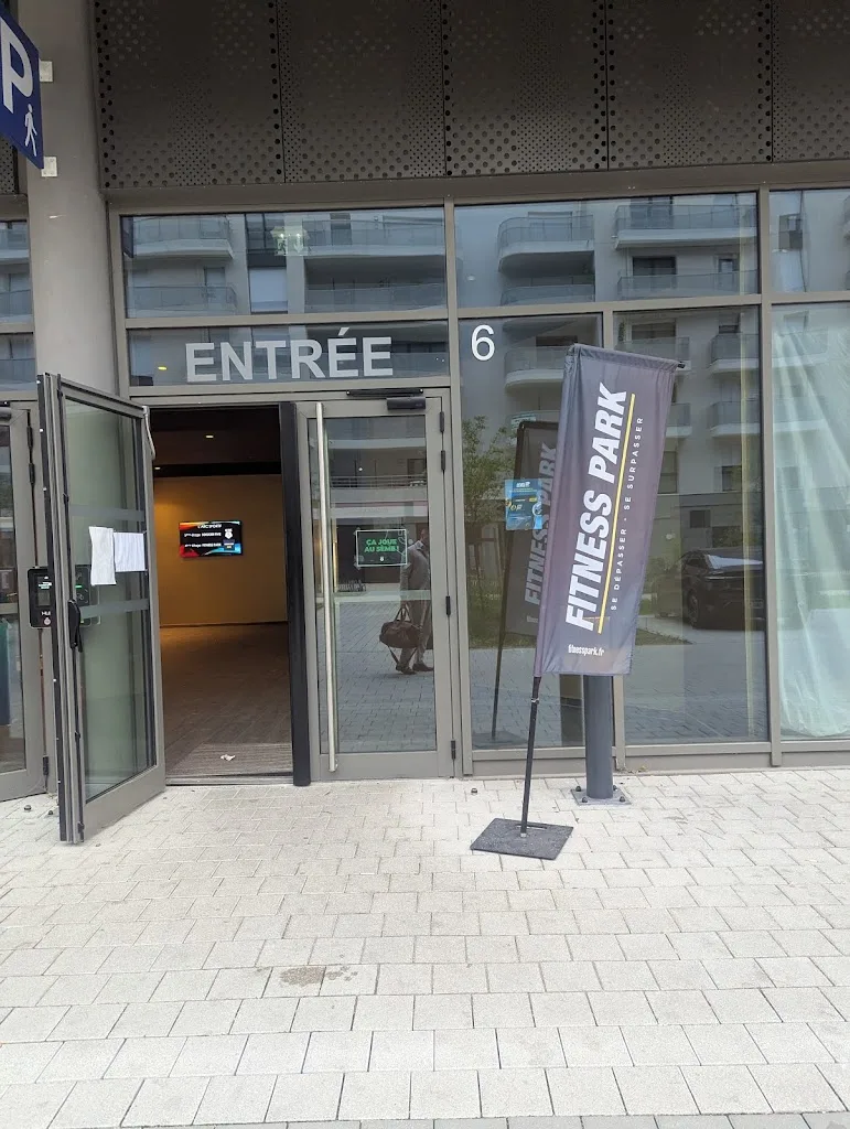 Fitness Park - Salle de sport Colombes - photo 1