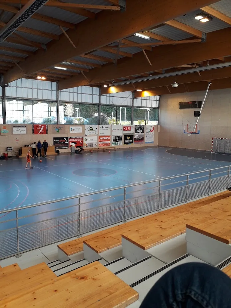 Complexe Coubertin - photo 1