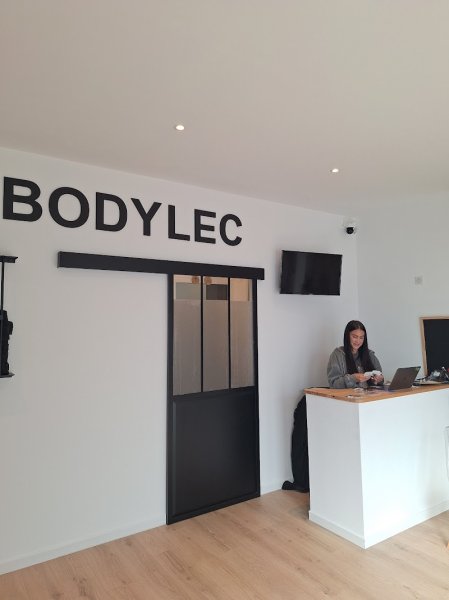BODYLEC L'isle adam "Studio de coaching personnalisé et d'électrostimulation" - photo 3