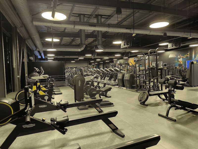 Fitness Park Aren'Park - Salle de sport Cergy - photo 2