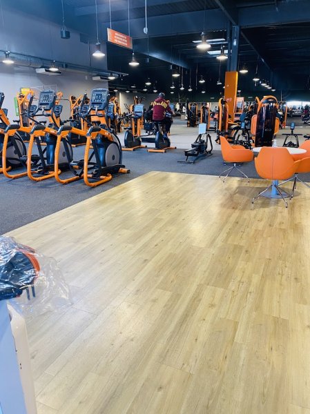 Basic-Fit 24/7 - photo 3