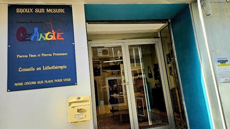 OzAngie (Chercheuses de pierres - Conseillères en lithothérapie - Créatrices de bijoux sur mesure) - photo 2